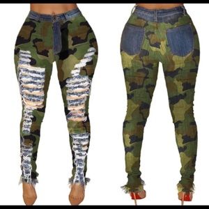 Army ripped jeans